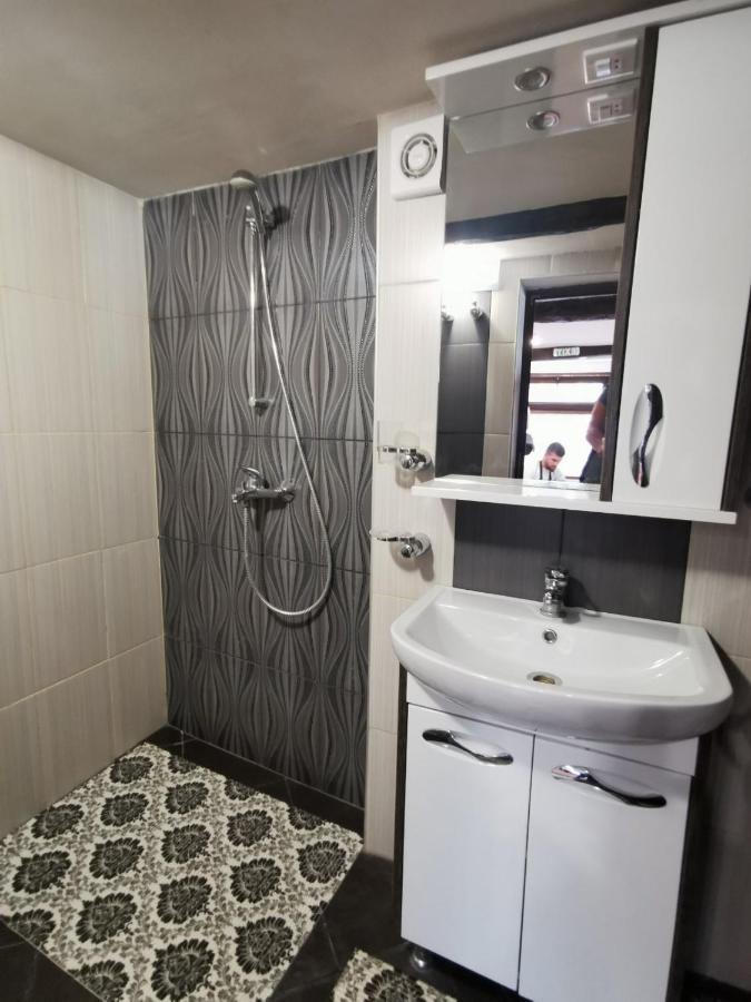 Arts Guest House -Beautiful Villa For 6 Persons Велико-Тырново Экстерьер фото