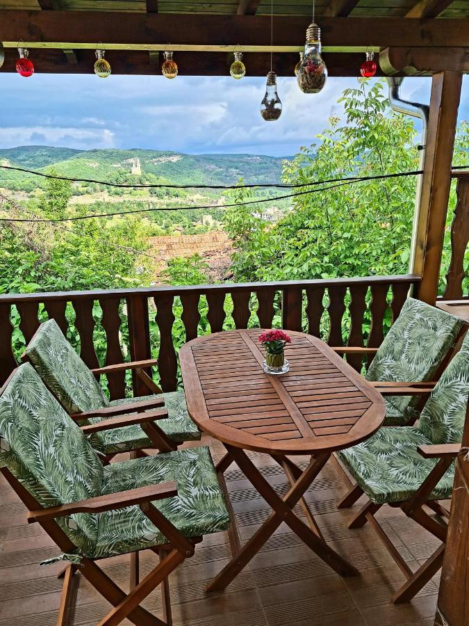 Arts Guest House -Beautiful Villa For 6 Persons Велико-Тырново Экстерьер фото