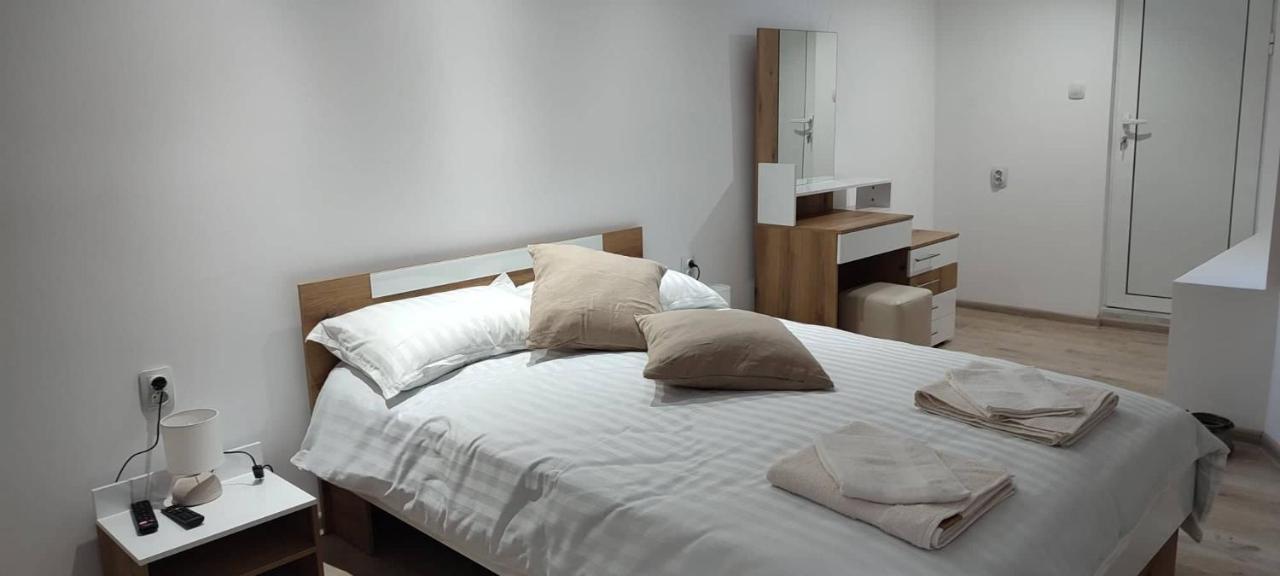 Arts Guest House -Beautiful Villa For 6 Persons Велико-Тырново Экстерьер фото
