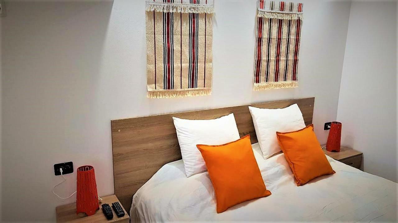 Arts Guest House -Beautiful Villa For 6 Persons Велико-Тырново Экстерьер фото